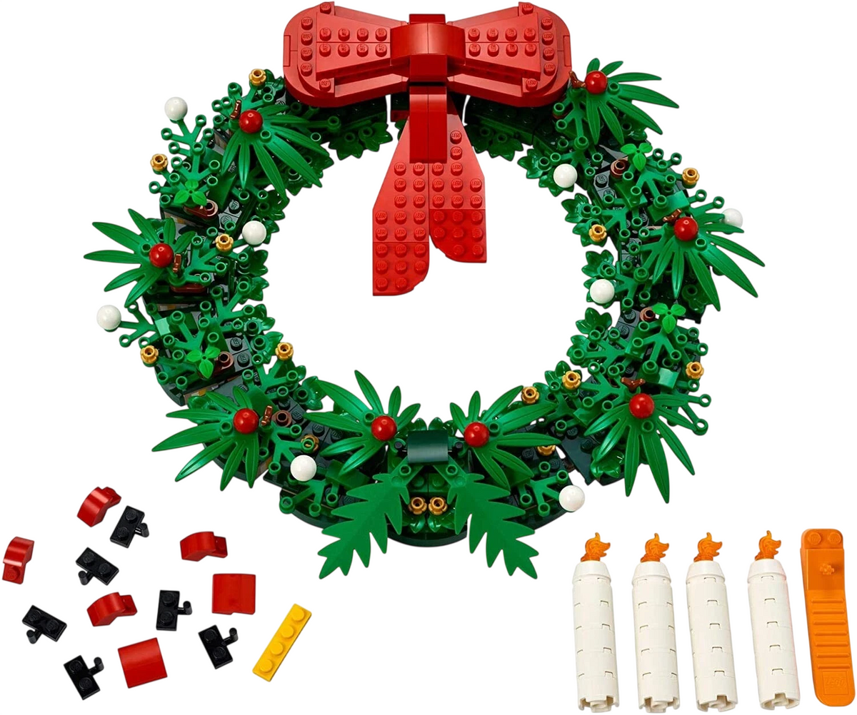 LEGO Iconic Christmas 2-in-1 Wreath with Big Red Bow and Advent 40426