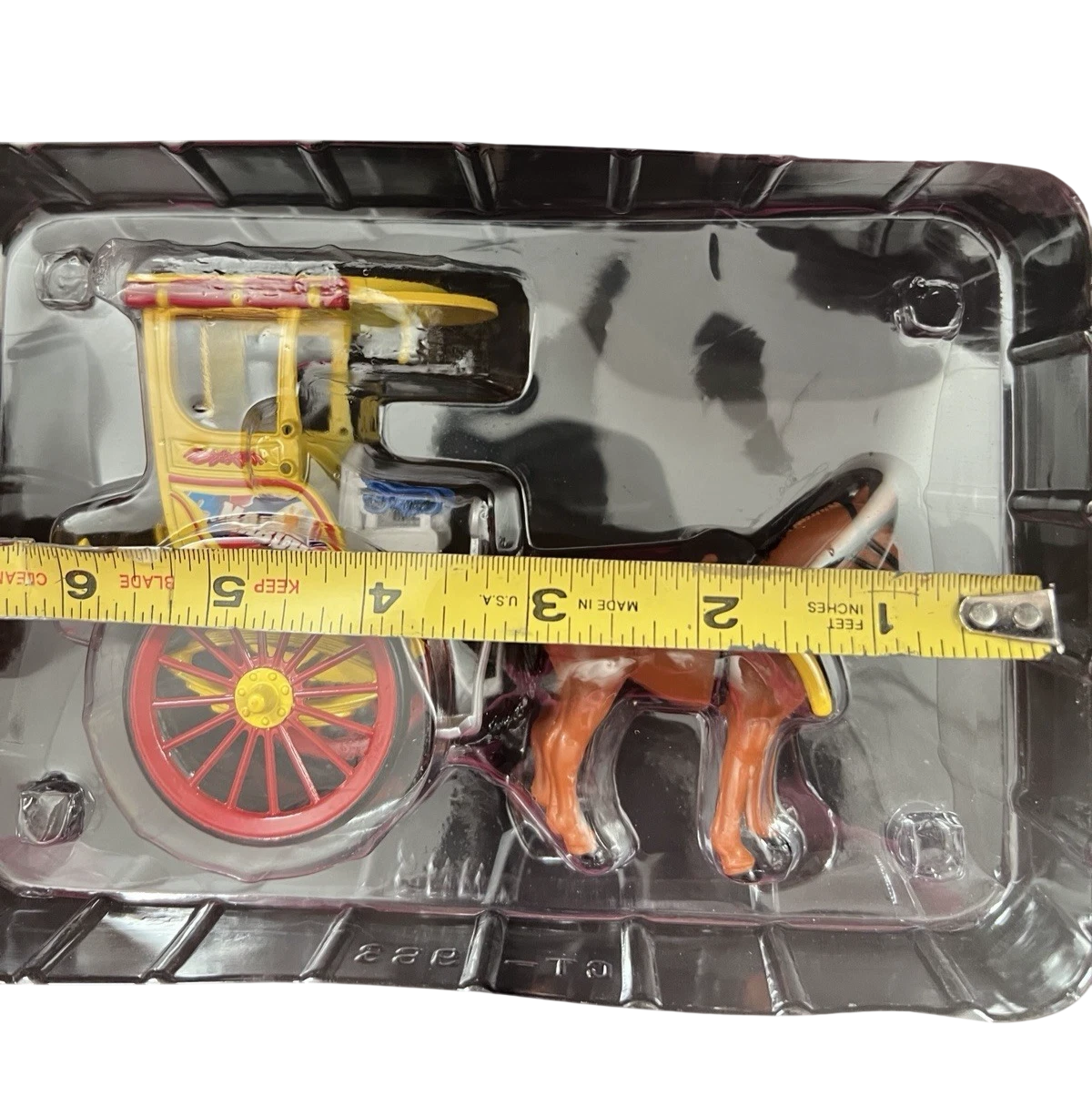 Horse Drawn Carriage Miniature Decor - Philippine Kalesa