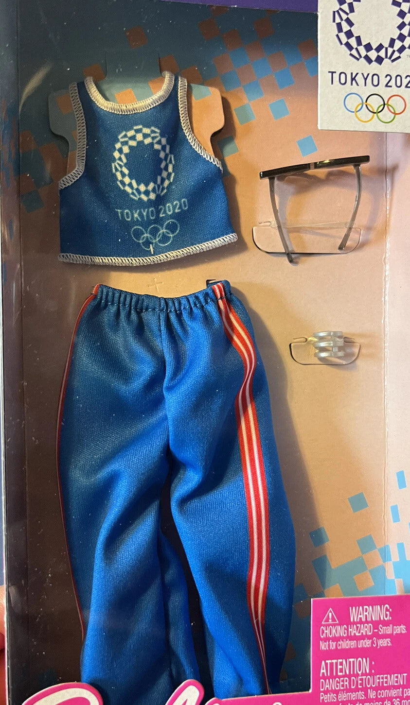 2-Pack BARBIE Tokyo Olympics 2020 Fashion Outfit & Accessories Set