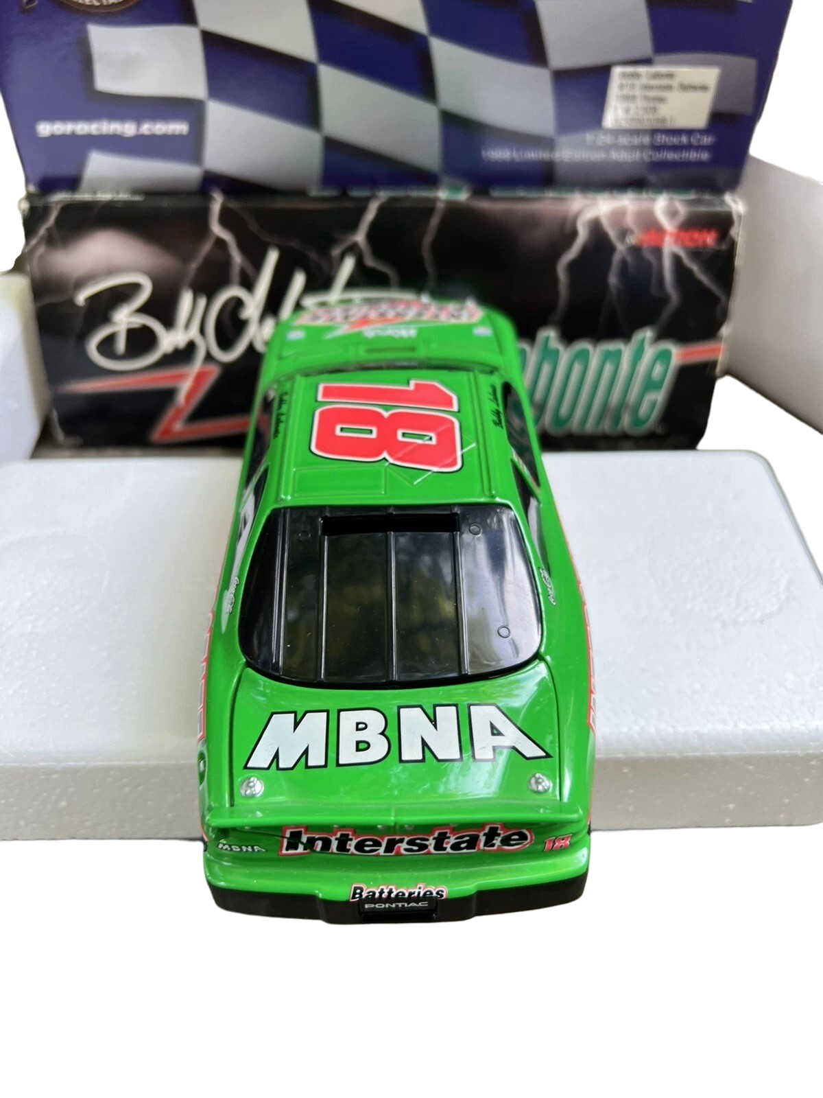 NASCAR Bobby Labonte #18 Interstate Batteries 1:24 Scale Diecast