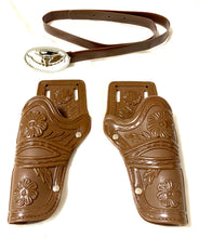 Load image into Gallery viewer, Legends Wild West DURANGO Double Cowboy 5pc Cap Pistol &amp; Holster Set 9
